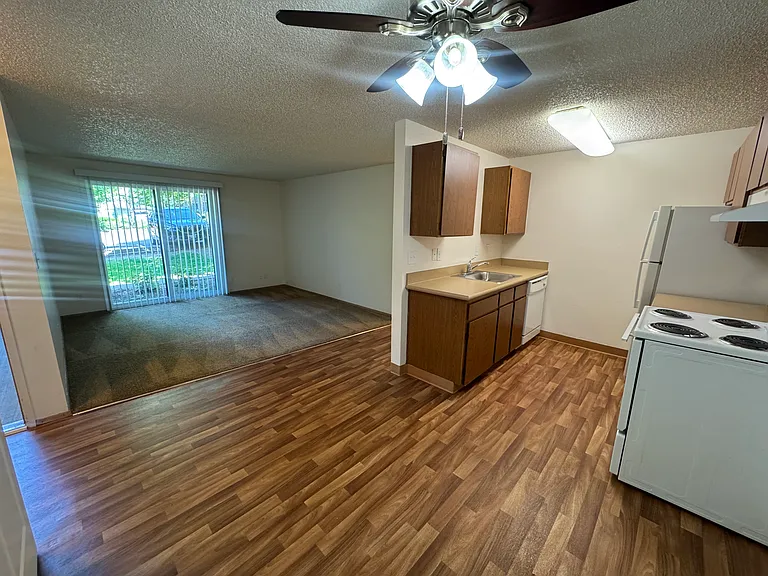 Meridian Village — Photo 17