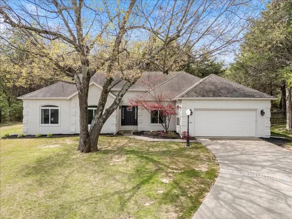 3285 E Piper Gln, Fayetteville, AR 72703