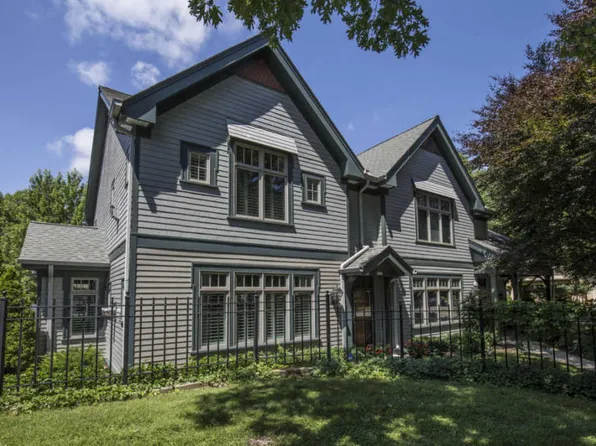 3525 N Prospect Ave #3525, Shorewood, WI 53211