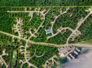 13 Pinehurst Ct, Crossville, TN 38558