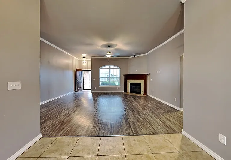 9908 Allie Hope Ln — Photo 5