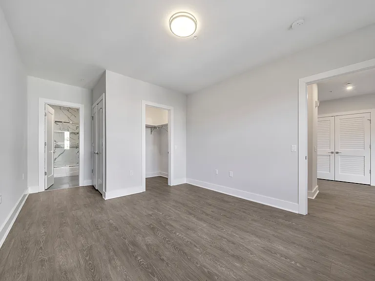491 Walker St #3C — Photo 20