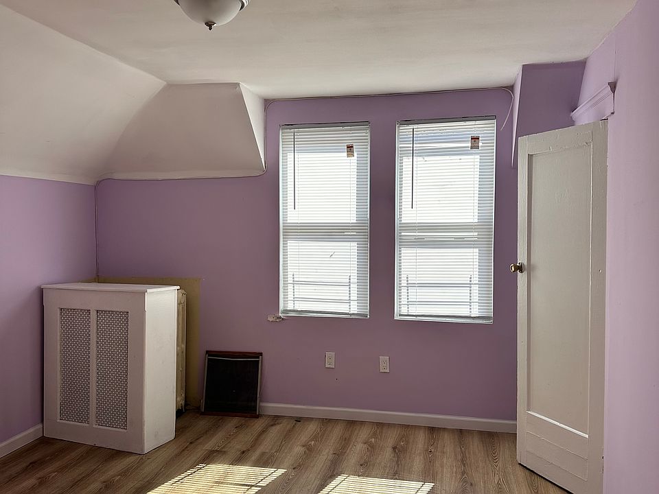 2nd image of 2067 Hermany Ave Floor 1
