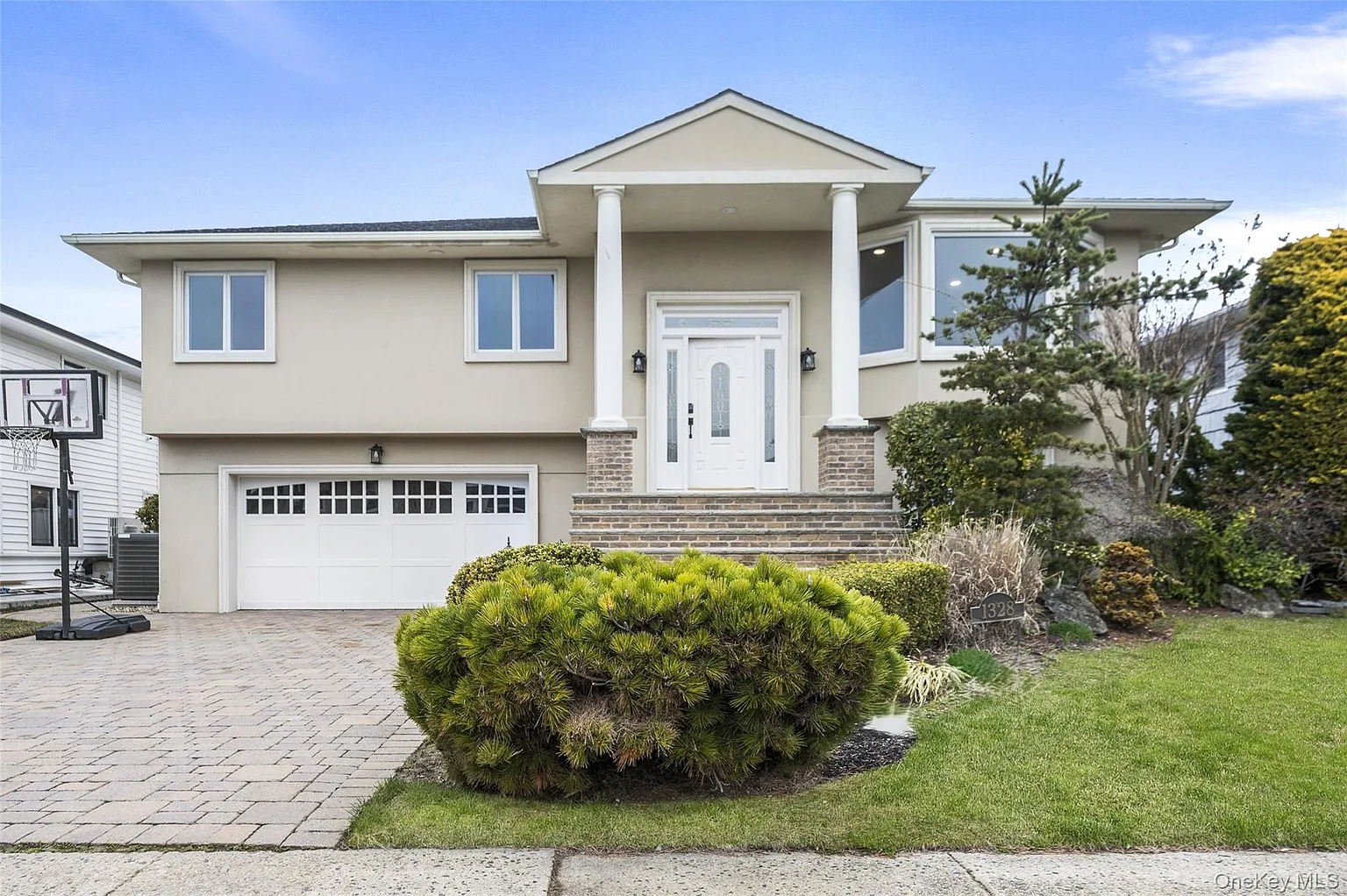 1328 Park Street photo 1