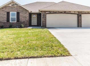 517 S Sentry Dr, Rogersville, MO 65742