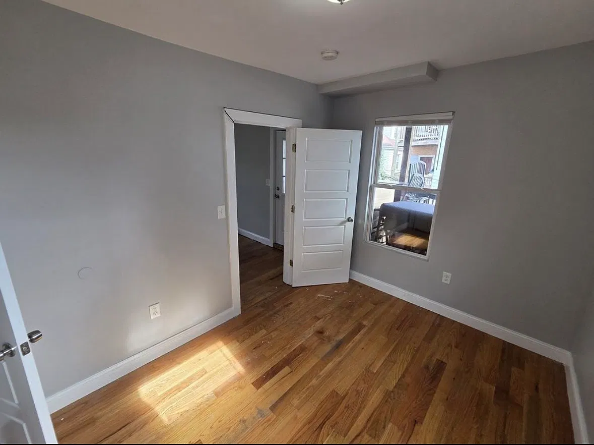 2 bed, $2,800 — Photo 3