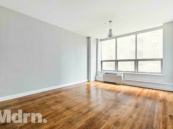 5th image of 217 51st Ave APT 315