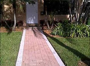 1104 NE 17th Ter, Fort Lauderdale, FL 33304