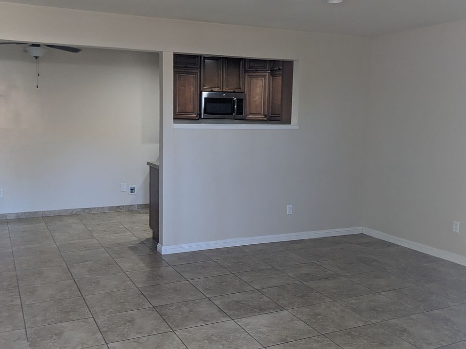 1st image of 3066 Panorama Rd APT A