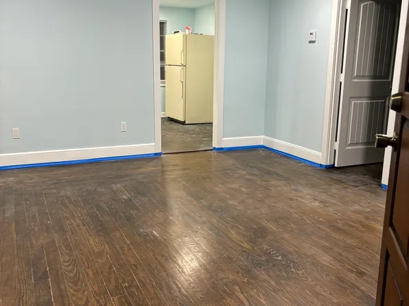 724 Peggs St, Desoto, TX 75115