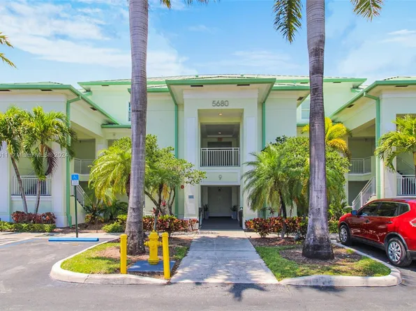 5300 NW 87th Ave #915, Doral, FL 33178