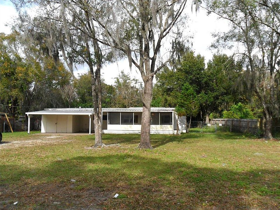 1st image of 225 Temple Cir N