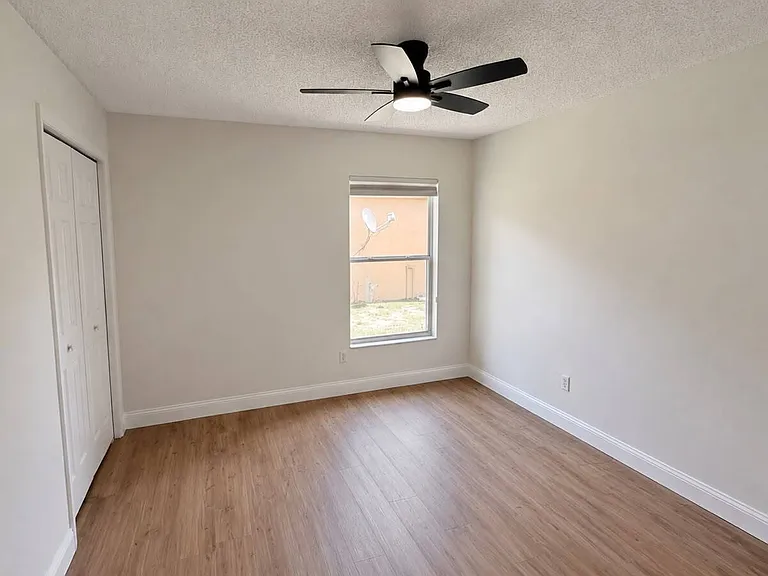 1164 Cardinal Creek Pl — Photo 14