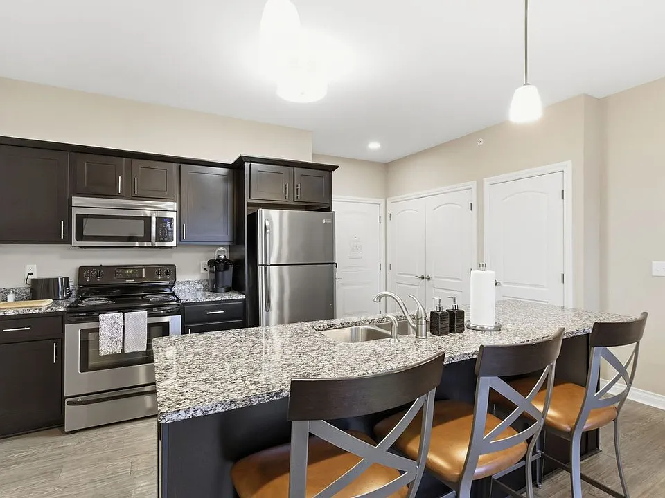 2497 Sweet Home Rd #2-302