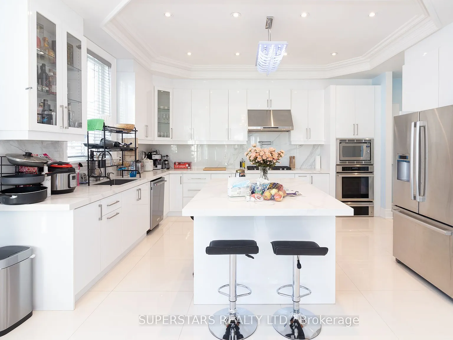 1 bed, $1,000 — Photo 2