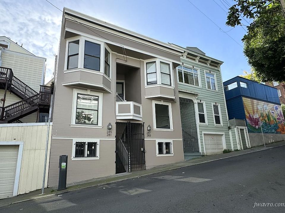 1st image of 285 Lily St