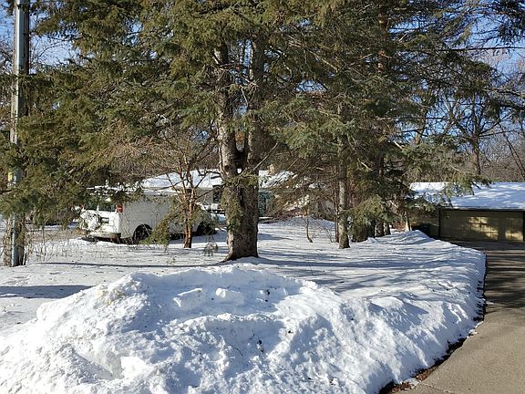 2nd image of 8601 Mattson Brook Ln N