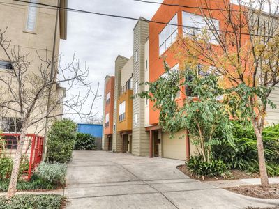 2303 Whitney St APT B, Houston, TX, 77006