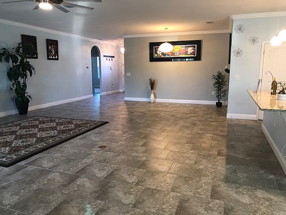 5th image of 446 River Square Ln