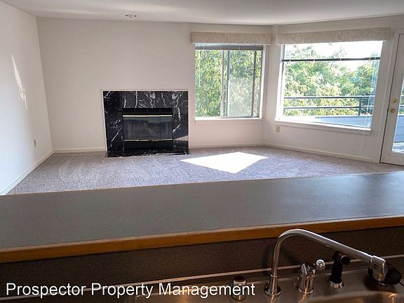 2nd image of 255 4th Ave #5