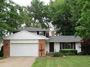 13496 Newton Rd, Middleburg Heights, OH 44130