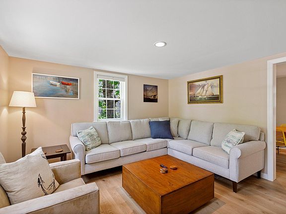 living room with wall mounted TV