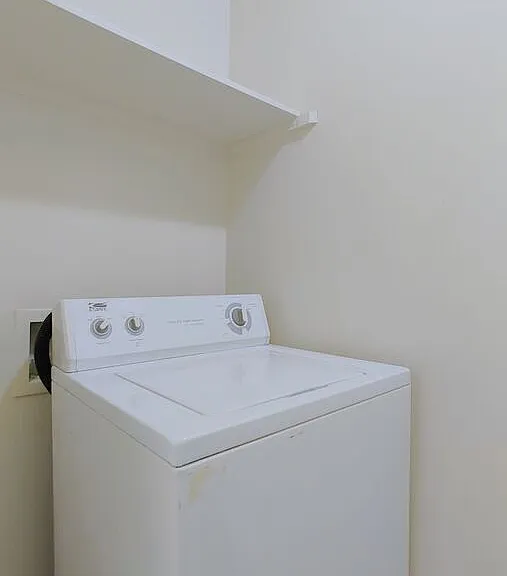 509 Valencia Dr SE #3 — Photo 9