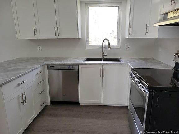 4th image of 29 Thaddee St