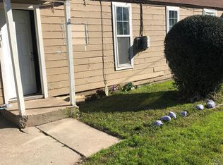 1686 5th Ave APT C, Olivehurst, CA 95961