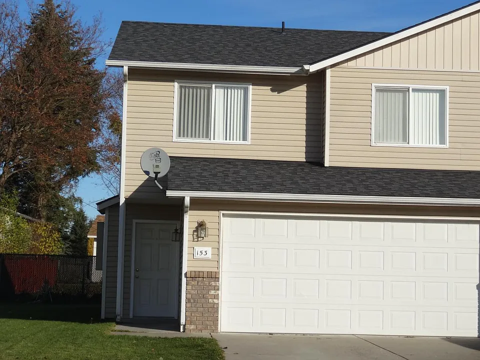 153 E Jadynn Ct