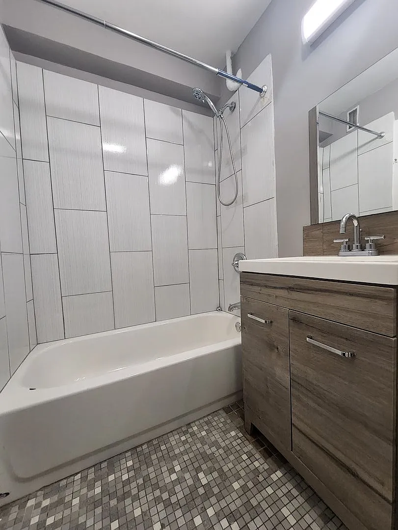 7270 S South Shore Dr. — Photo 4