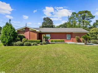 420 W Verbena Ave, Foley, AL 36535