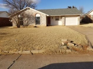 809 Hairston St, Altus, OK 73521