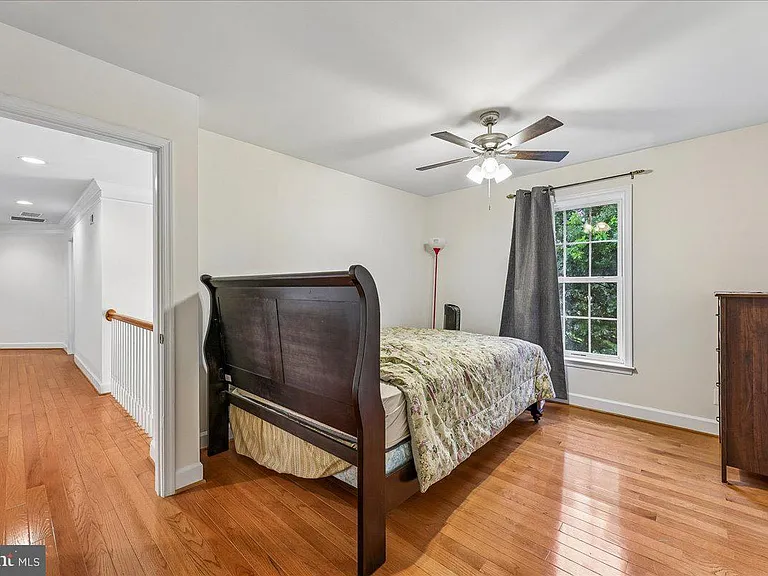 9529 Mountwood Dr — Photo 16