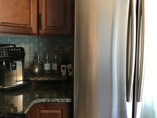 13763 Elwell Rd, Van Buren Township, MI 48111