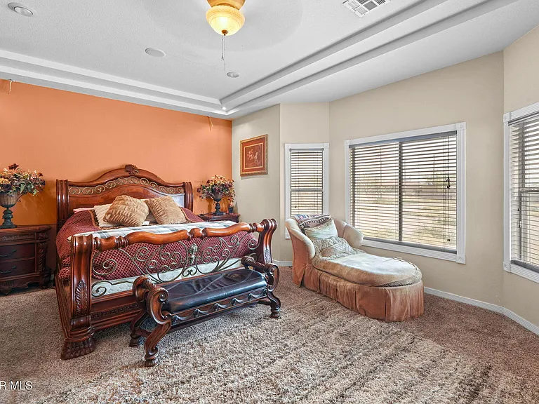 248 S Moon Rd — Photo 31