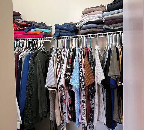 3rd image of 3422 W Leland Ave APT 1E