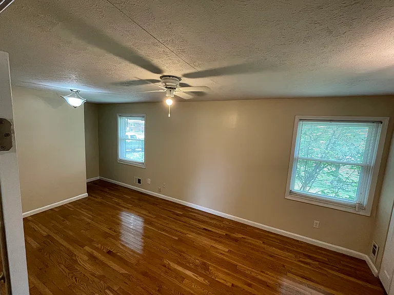 205 Federal Ct — Photo 11