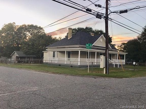 3rd image of 601 Grover St
