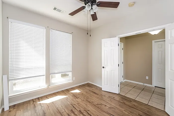 9865 Gallatin Ln — Photo 9
