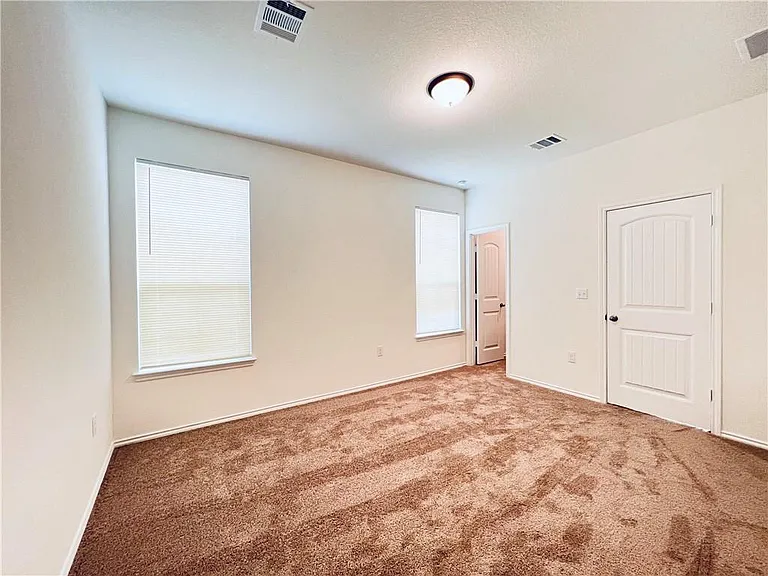 6409 Wagon Spring St — Photo 6