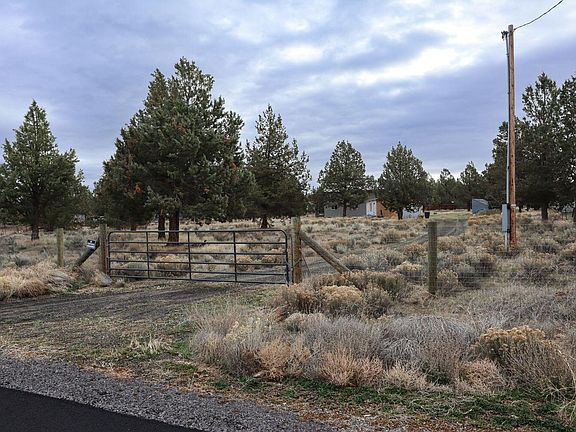 3rd image of 16524 SE Yaqui Rd
