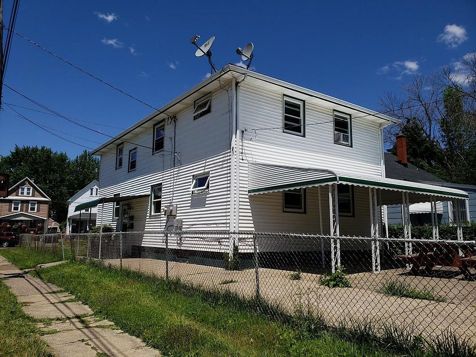 1st image of 307 Esser Ave #1