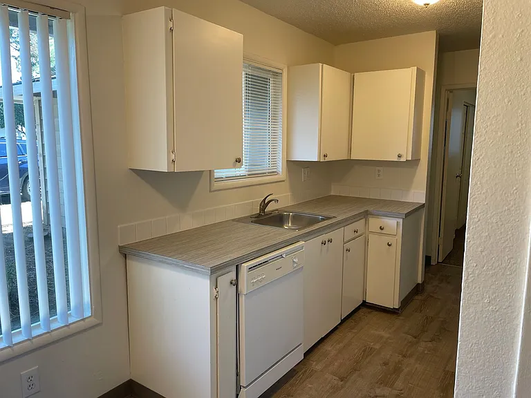 S815 - Star Apartments — Photo 42