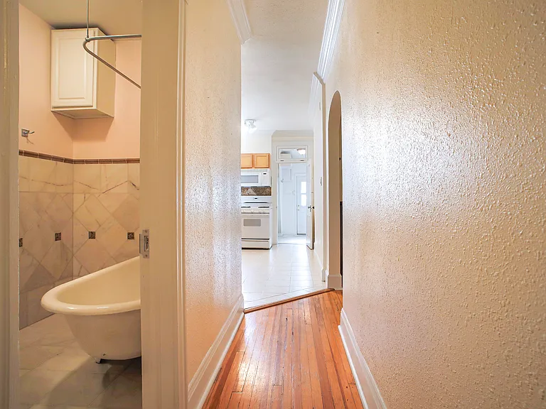1431 Columbine St #3 — Photo 8