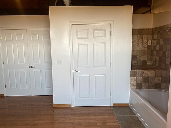 5th image of 111 N Main St APT 408