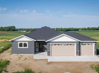 11484 32p St SE, Valley City, ND 58072