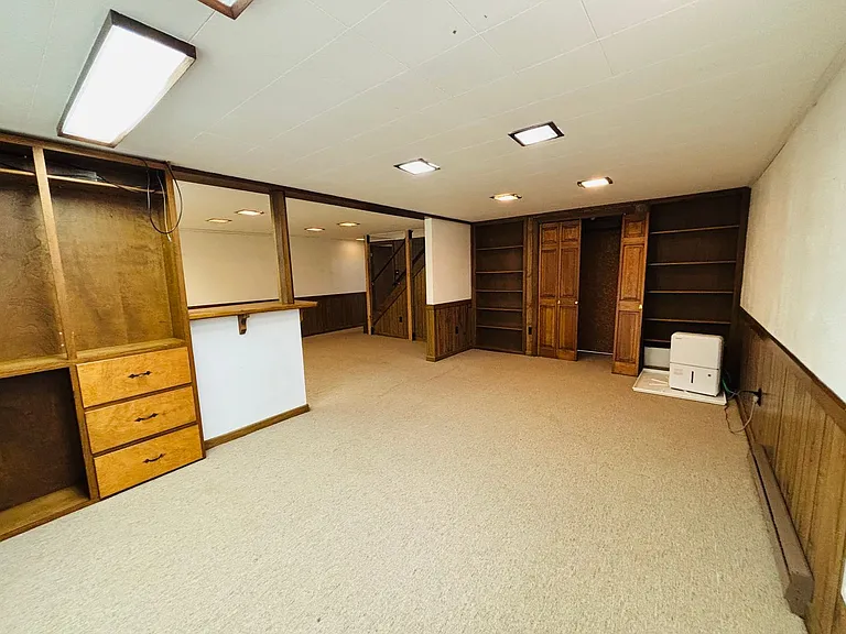 1105 Robin Rd — Photo 4