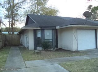 5012 N Knightsbridge Cir, Jacksonville, FL 32244