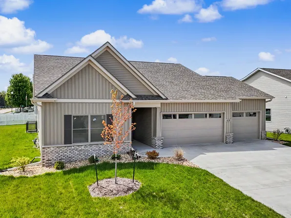 608 Kevin Rd, Blue Grass, IA 52726